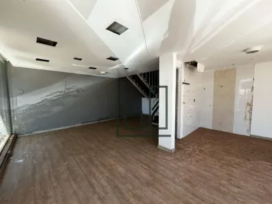 Casa com 3 Quartos para alugar, 286m² no Jardim Sumaré, Ribeirão Preto