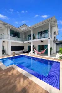 Casa de Condomínio com 5 Quartos à venda, 459m² no Pousada dos Bandeirantes, Carapicuíba