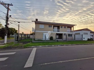 Casa com 4 Quartos para alugar, 325m² no Salgado Filho, Gravataí