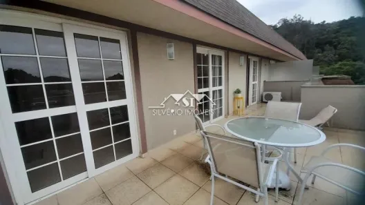 Apartamento com 3 Quartos à venda, 170m² no Itaipava, Petrópolis