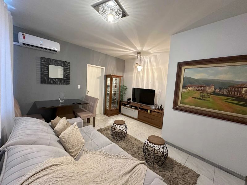 Apartamento com 3 quartos — Santa Efigênia, Belo Horizonte