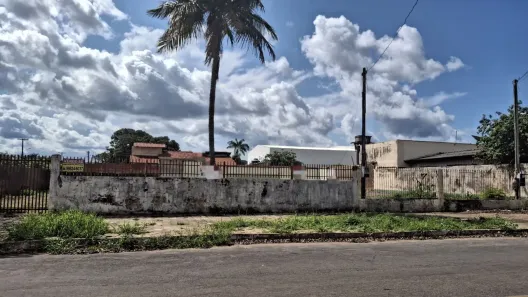 Lote/Terreno à venda, 1100m² no Jardim Botânico, Sinop