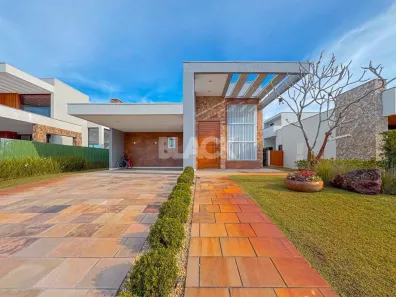 Casa de Condomínio com 3 Quartos à venda, 200m² no Centenário, Torres