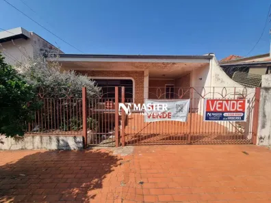 Casa com 3 Quartos à venda, 135m² no Bassan, Marília