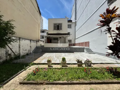 Sobrado com 5 Quartos à venda, 268m² no Centro, Juiz de Fora
