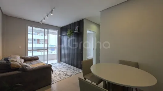 Apartamento com 2 Quartos à venda, 70m² no Barreiros, São José