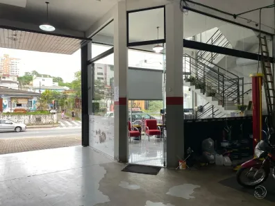 Ponto Comercial à venda, 413m² no Pantanal, Florianópolis