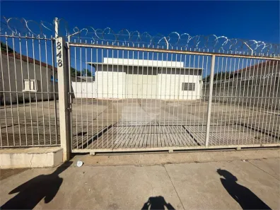 Galpão/Depósito/Armazém à venda, 557m² no Jardim das Estações (Vila Xavier), Araraquara