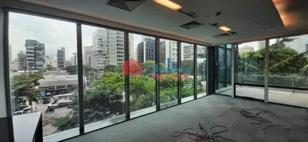 Sala Comercial para alugar, 426m² no Vila Nova Conceição, São Paulo