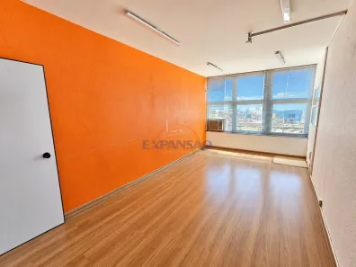Sala Comercial com 1 Quarto para alugar, 60m² no São João, Porto Alegre