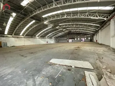 Prédio Comercial para alugar, 8800m² no Parque Residencial Aquarius, São José dos Campos