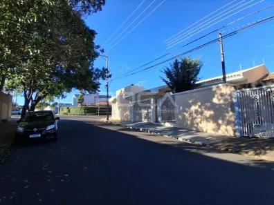 Casa com 3 Quartos à venda, 132m² no Portal do Sol, São Carlos