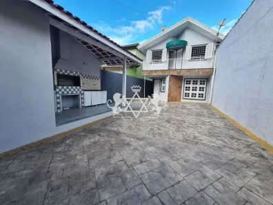 Sobrado com 3 Quartos à venda, 124m² no Jardim Terralão, Caraguatatuba