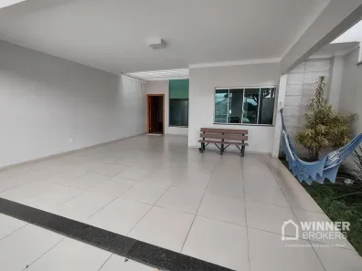 Casa com 3 Quartos à venda, 210m² no Jardim Santos Dumont, Paranavaí