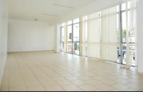 Sala Comercial à venda, 55m² no São Geraldo, Porto Alegre