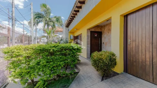 Casa com 3 Quartos à venda, 150m² no Vila Ipiranga, Porto Alegre