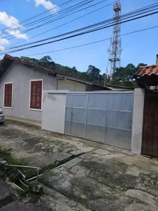 Casa com 2 Quartos para alugar, 10m² no Mosela, Petrópolis