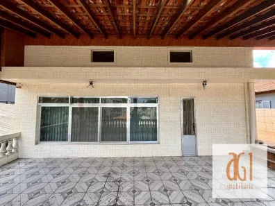Casa com 3 Quartos para alugar, 320m² no Vila Madalena, São Paulo