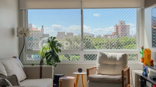 Apartamento com 2 Quartos à venda, 73m² no Vila Ipiranga, Porto Alegre