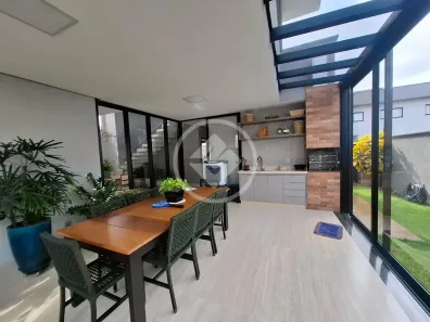Casa de Condomínio com 4 Quartos à venda, 275m² no Residencial Villagio Toscana, Goiânia