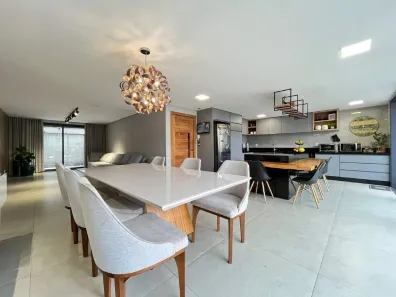 Casa com 4 Quartos à venda, 258m² no Milionários (Barreiro), Belo Horizonte