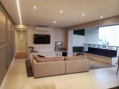 Apartamento com 3 Quartos à venda, 156m² no Vila Romana, São Paulo