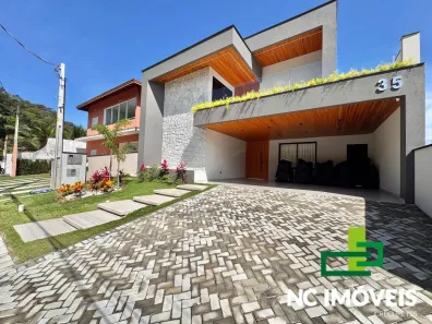 Casa de Condomínio com 5 Quartos à venda, 330m² no Mar Verde, Caraguatatuba