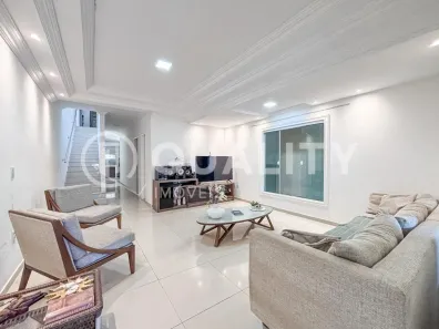 Casa com 4 Quartos à venda, 220m² no Maraponga, Fortaleza