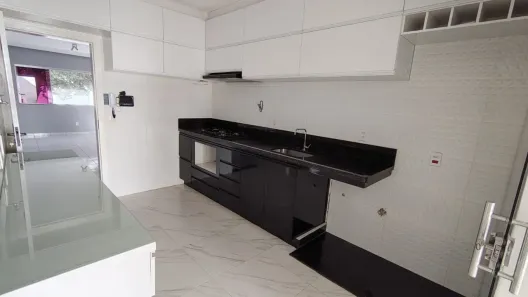 Casa com 3 Quartos à venda, 309m² no Residencial Alice Barbosa Extensão, Goiânia