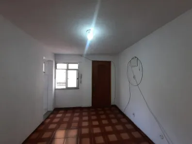 Apartamento com 2 Quartos à venda, 45m² no Irajá, Rio de Janeiro