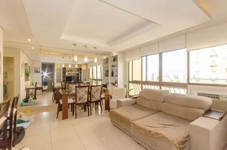 Apartamento com 3 Quartos à venda, 82m² no Passo da Areia, Porto Alegre