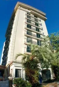 Apartamento com 2 Quartos à venda, 79m² no Três Figueiras, Porto Alegre