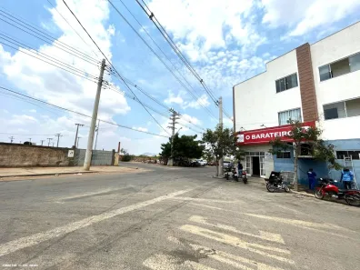 Apartamento com 2 Quartos para alugar, 65m² no , Guanambi