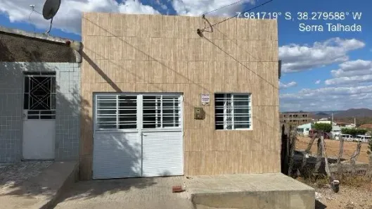 Casa com 3 Quartos à venda, 118m² no Tancredo Neves, Serra Talhada