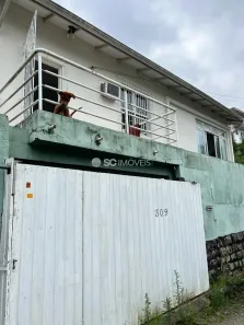 Casa com 2 Quartos à venda, 180m² no Agronômica, Florianópolis