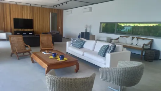 Sobrado com 5 Quartos à venda, 612m² no Urubu, Ilhabela