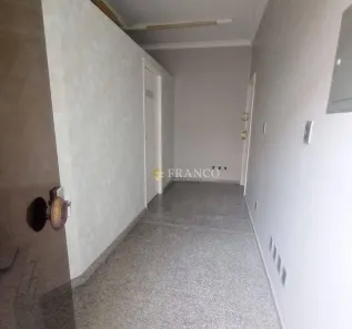 Sala Comercial para alugar, 45m² no Centro, Taubaté