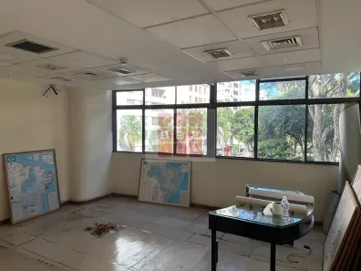 Sala Comercial à venda, 600m² no República, São Paulo