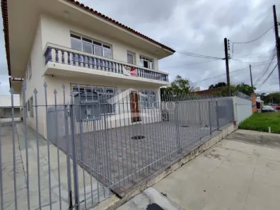 Imóvel Comercial com 6 Quartos para alugar, 134m² no Bom Jesus, São José dos Pinhais