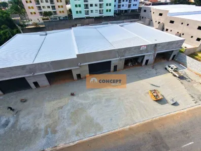 Ponto Comercial para alugar, 300m² no Jardim Santa Helena, Suzano