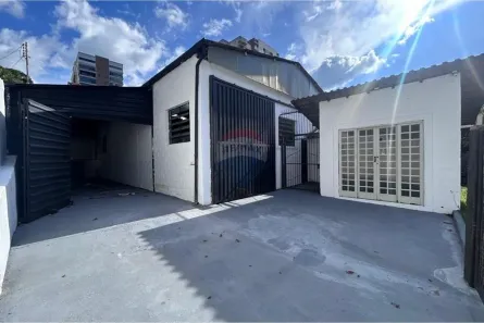 Ponto Comercial para alugar, 224m² no Centro, Poços de Caldas