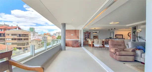 Apartamento com 3 Quartos à venda, 230m² no Menino Deus, Porto Alegre