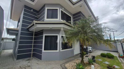 Casa de Condomínio com 4 Quartos à venda, 285m² no Vila Nova, Joinville