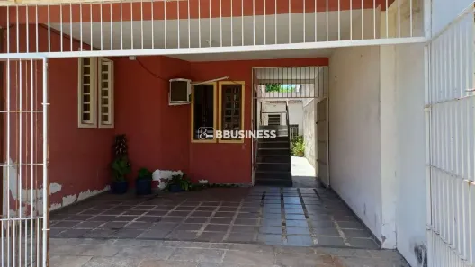 Casa com 3 Quartos à venda, 311m² no Horto, Campos dos Goytacazes