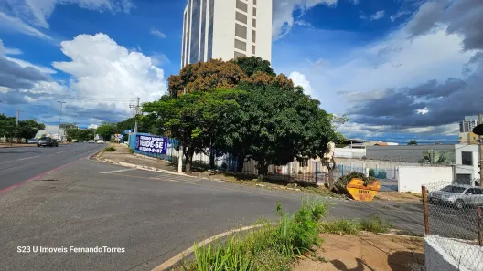 Lote/Terreno à venda, 876m² no Cidade Alta, Cuiabá