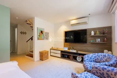 Casa de Condomínio com 4 Quartos à venda, 156m² no Sarandi, Porto Alegre