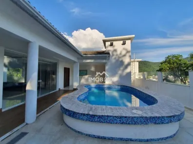 Casa com 4 Quartos à venda, 400m² no São Francisco, Niterói