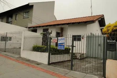 Casa com 3 Quartos para alugar, 189m² no Boa Vista, Londrina