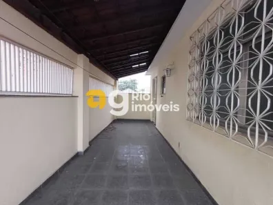  com 3 Quartos para alugar, 220m² no Bento Ribeiro, Rio de Janeiro