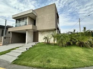 Casa de Condomínio com 4 Quartos à venda, 292m² no Jardins Capri, Senador Canedo